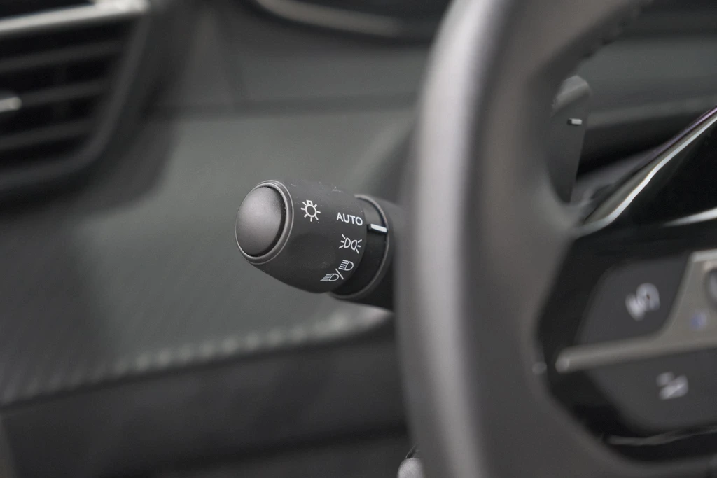 Peugeot 208 – foto 40