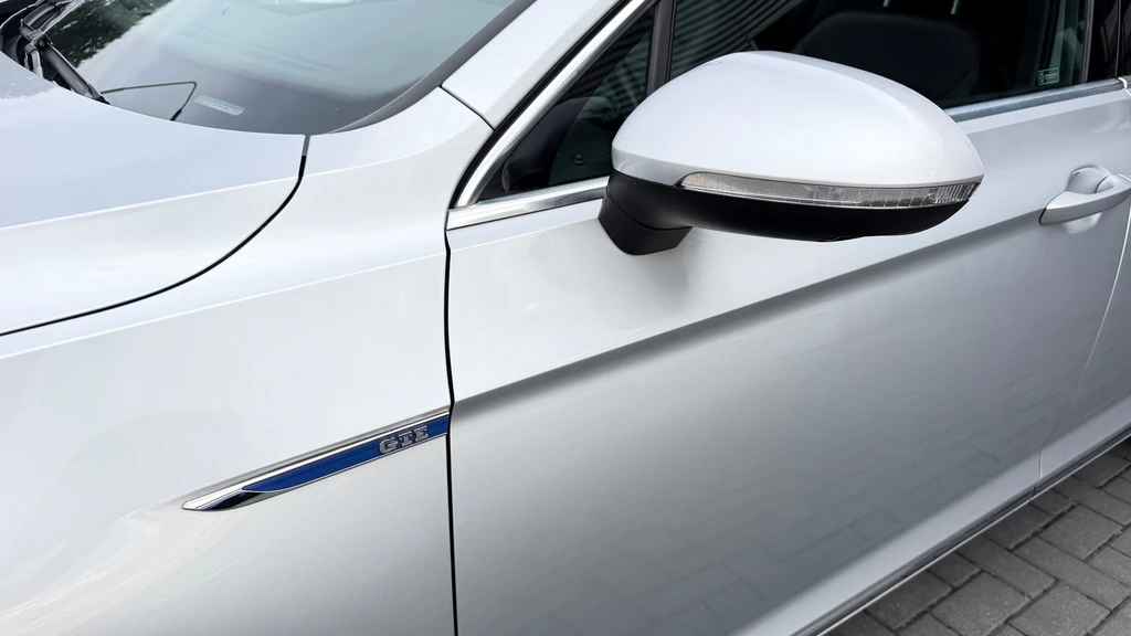 Volkswagen Passat – foto 35