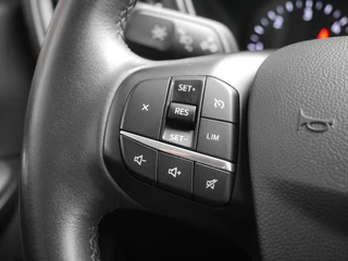 Ford Kuga – thumbnail 18