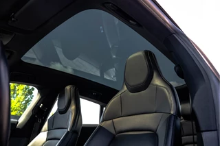 Porsche Taycan – thumbnail 33