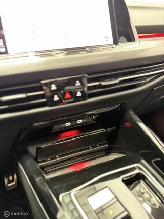 Volkswagen Golf – thumbnail 64