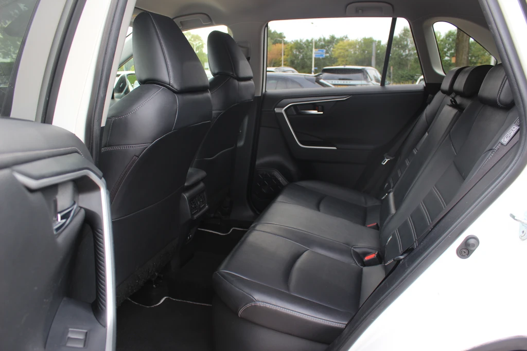 Toyota RAV4 – foto 13