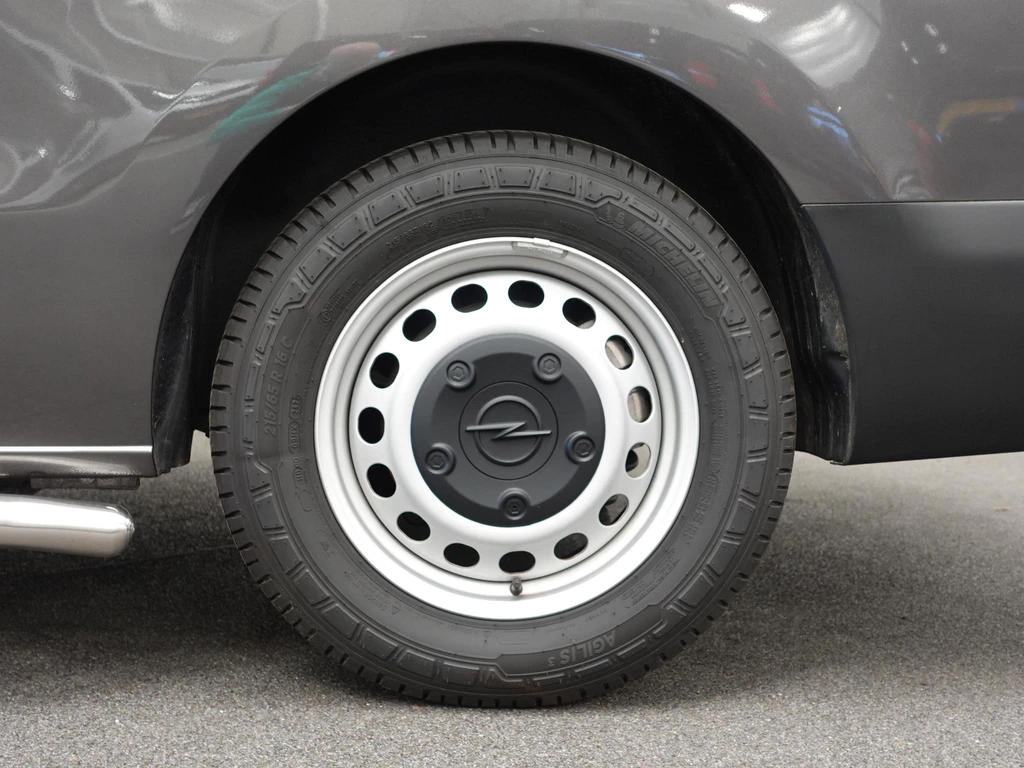Opel Vivaro-e – foto 12