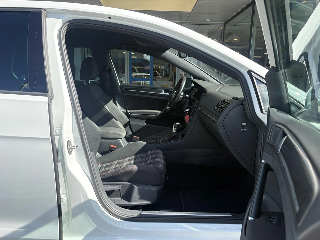 Volkswagen Golf – foto 9