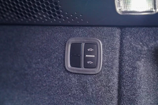 Porsche Macan – thumbnail 16