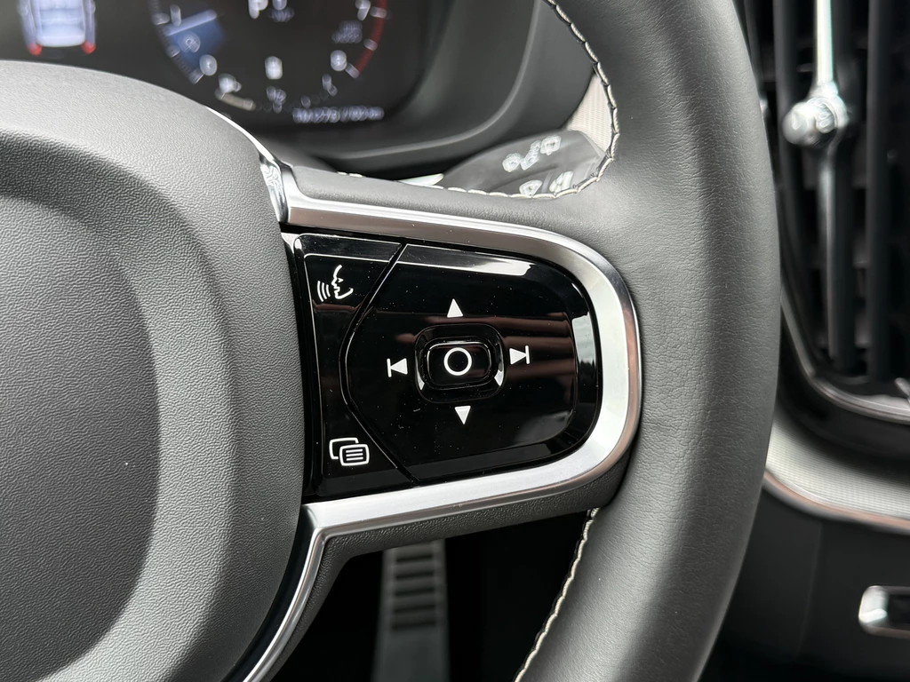 Volvo XC60 – foto 17