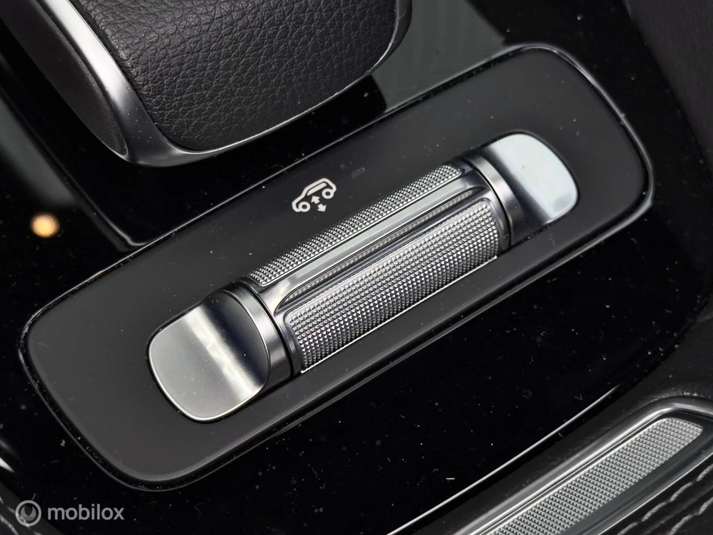 Mercedes-Benz GLE – foto 33