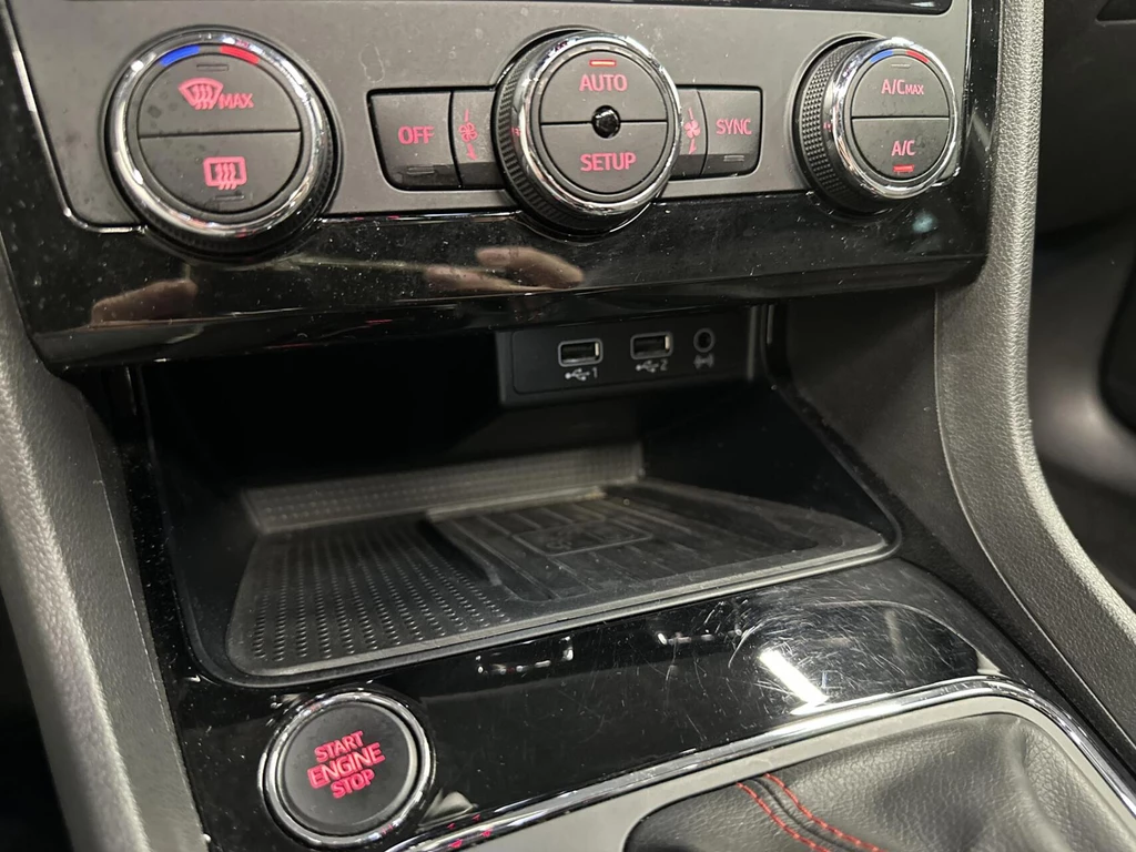 SEAT Leon – foto 36