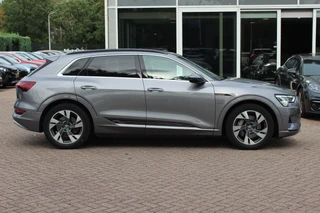 Audi e-tron – thumbnail 5