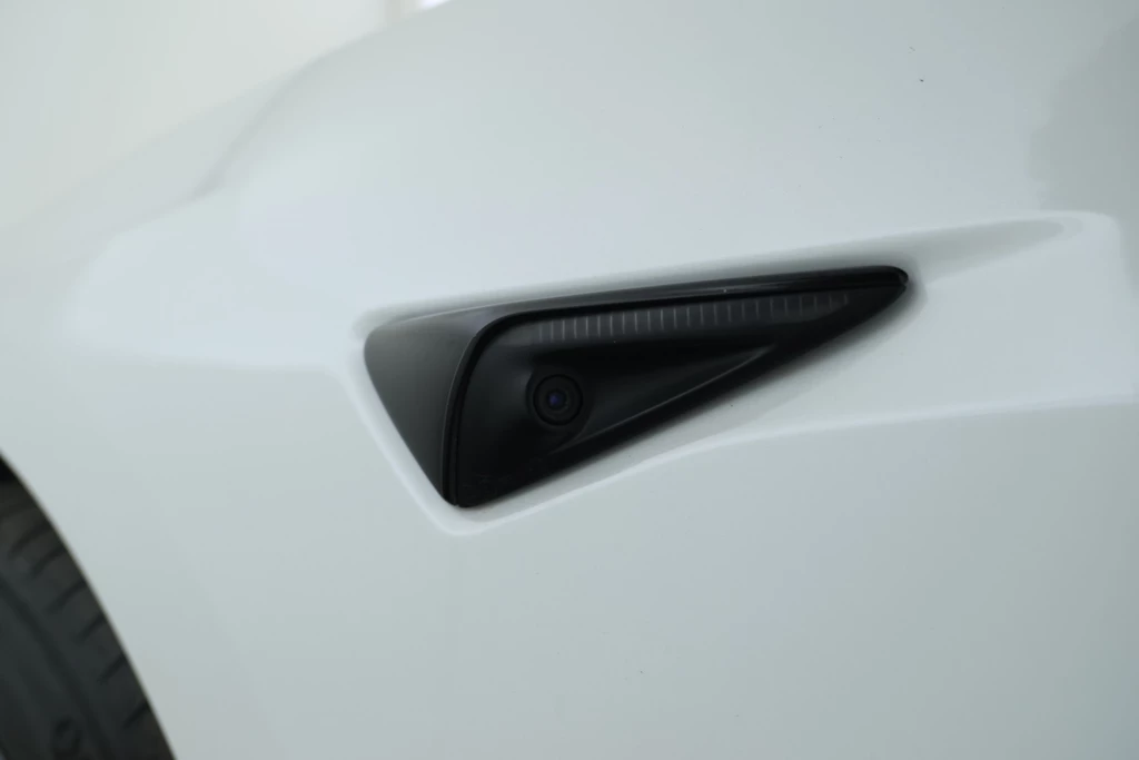 Tesla Model 3 – foto 15