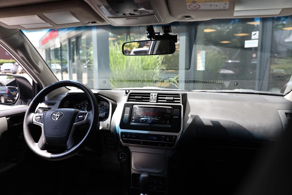 Toyota Land Cruiser – foto 21