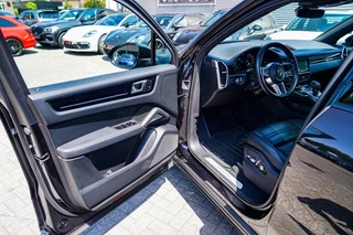 Porsche Cayenne – thumbnail 24