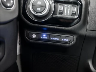Jeep Wrangler – thumbnail 29