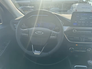 Ford Kuga – thumbnail 13