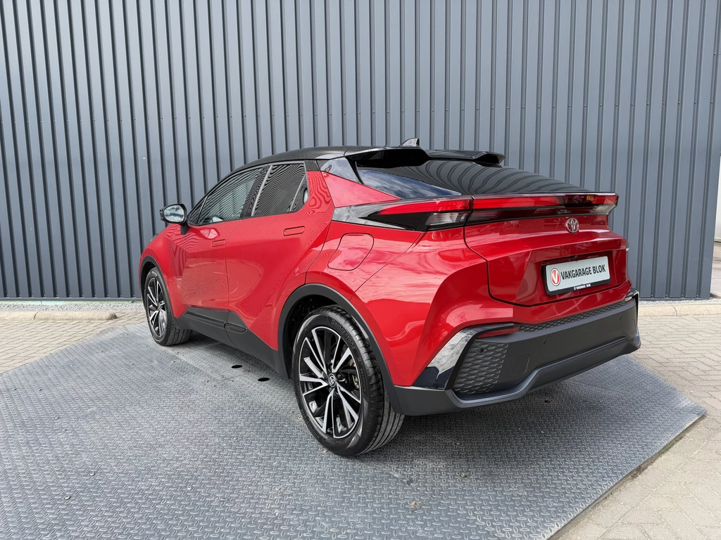 Toyota C-HR – foto 4