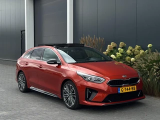 Kia ProCeed – thumbnail 15