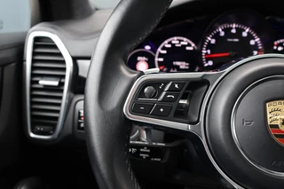 Porsche Cayenne – thumbnail 22