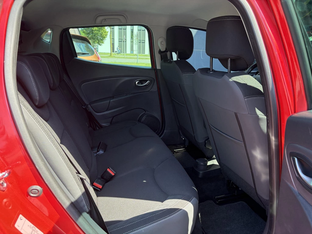 Renault Clio – foto 11