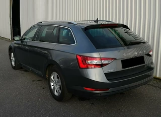 Škoda Superb – thumbnail 3