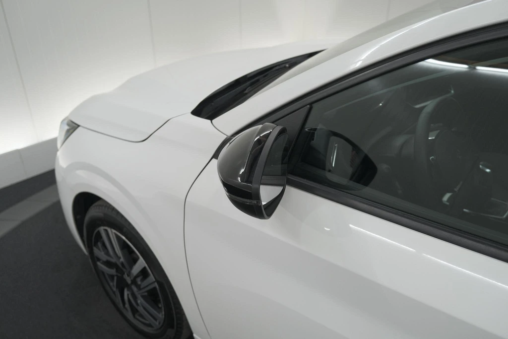Peugeot 208 – foto 19