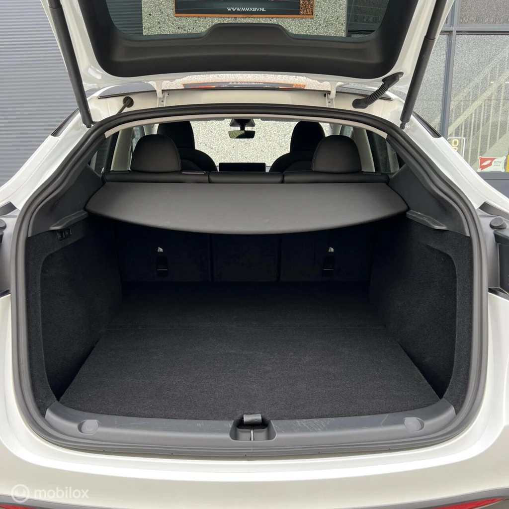 Tesla Model Y – foto 18
