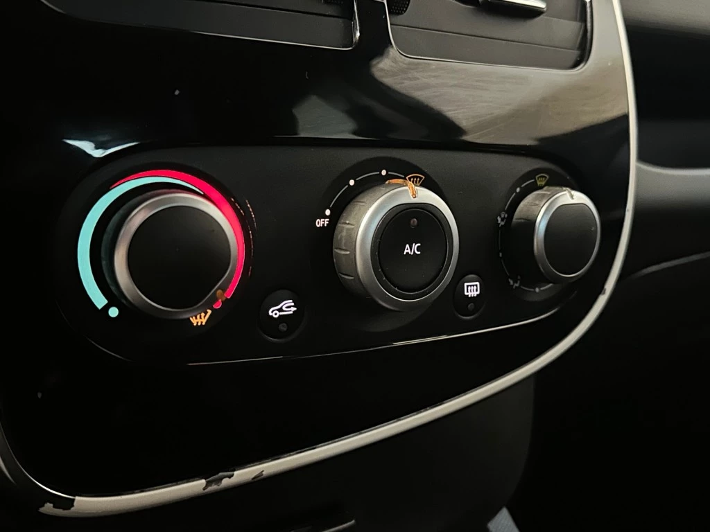 Renault Clio – foto 24