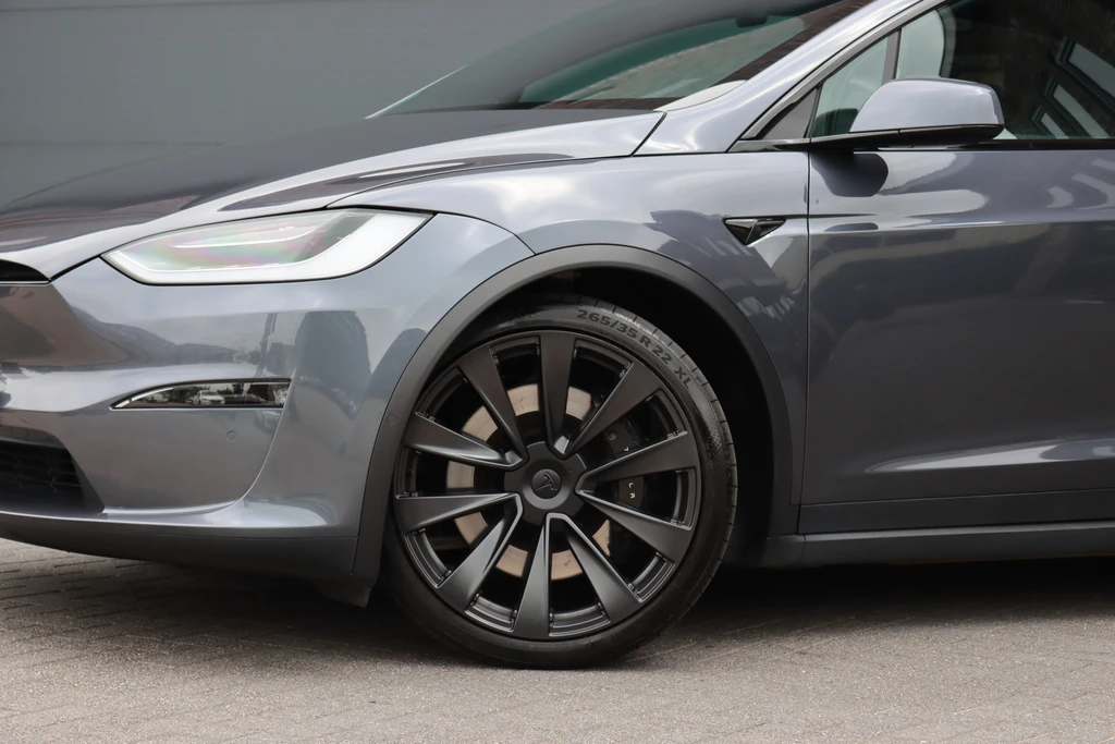 Tesla Model X – foto 18