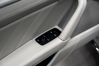 Porsche 911 – thumbnail 42