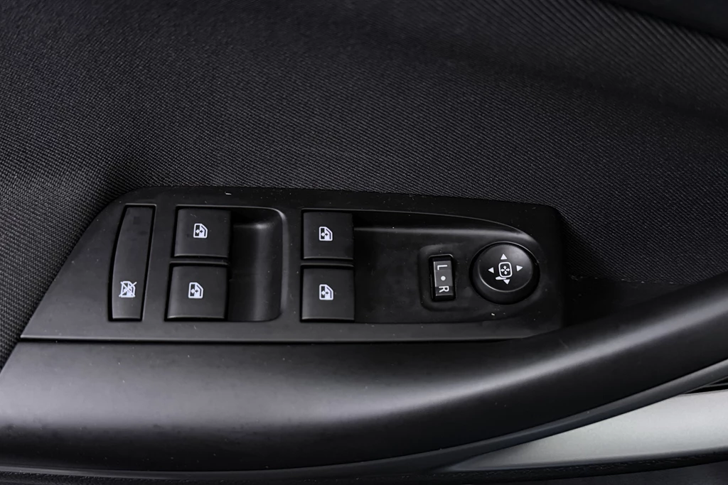 Opel Astra – foto 11