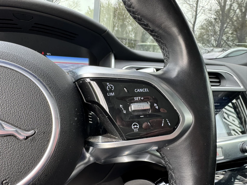 Jaguar I-PACE – foto 24