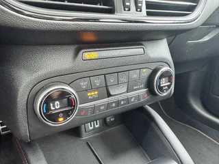 Ford Focus – thumbnail 13