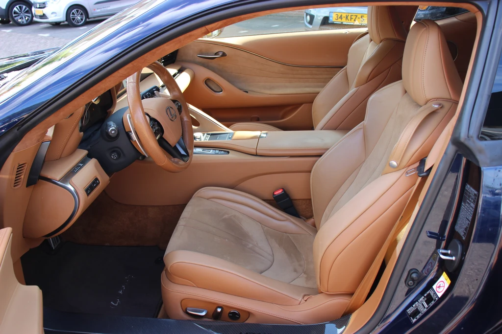 Lexus LC – foto 10