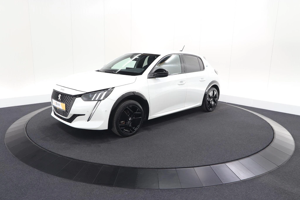 Peugeot e-208 – foto 1
