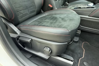 Ford Kuga – thumbnail 16