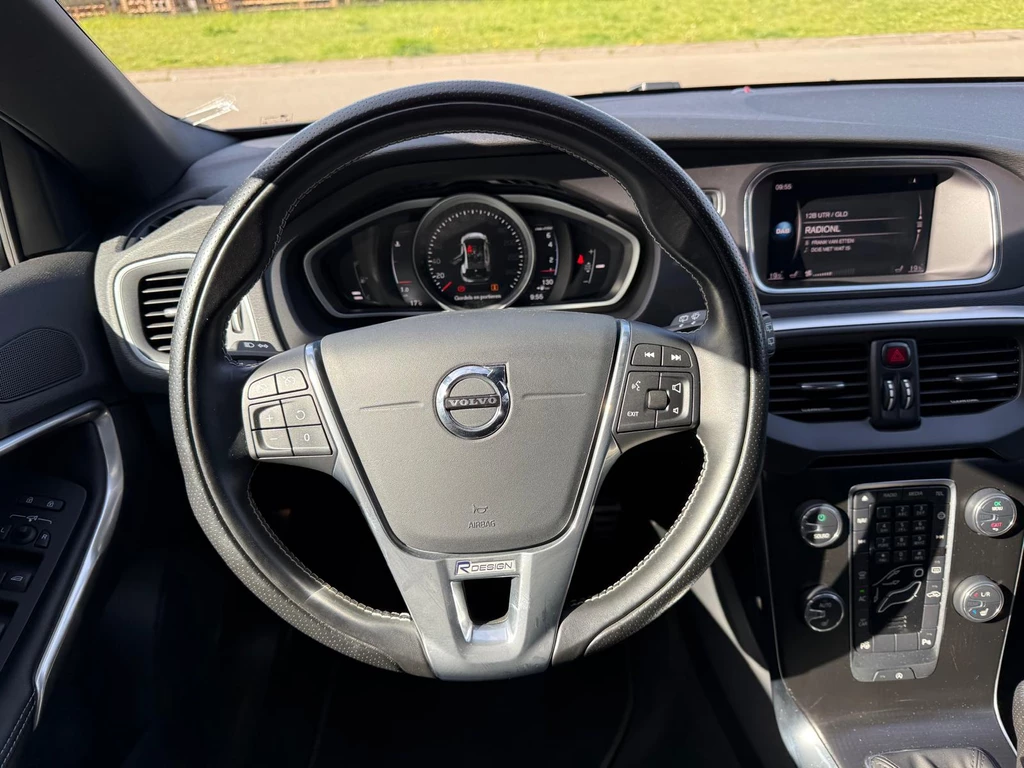 Volvo V40 – foto 21