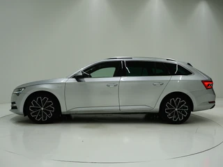 Škoda Superb – thumbnail 2