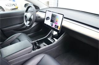 Tesla Model 3 – thumbnail 11
