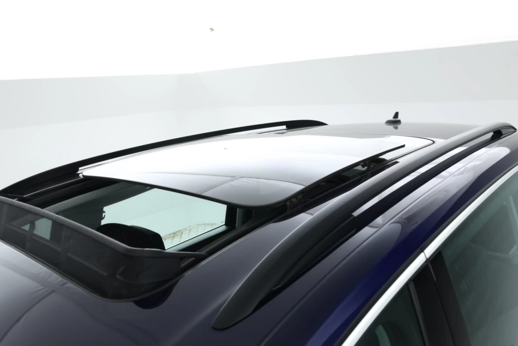 Volkswagen Sharan – foto 7