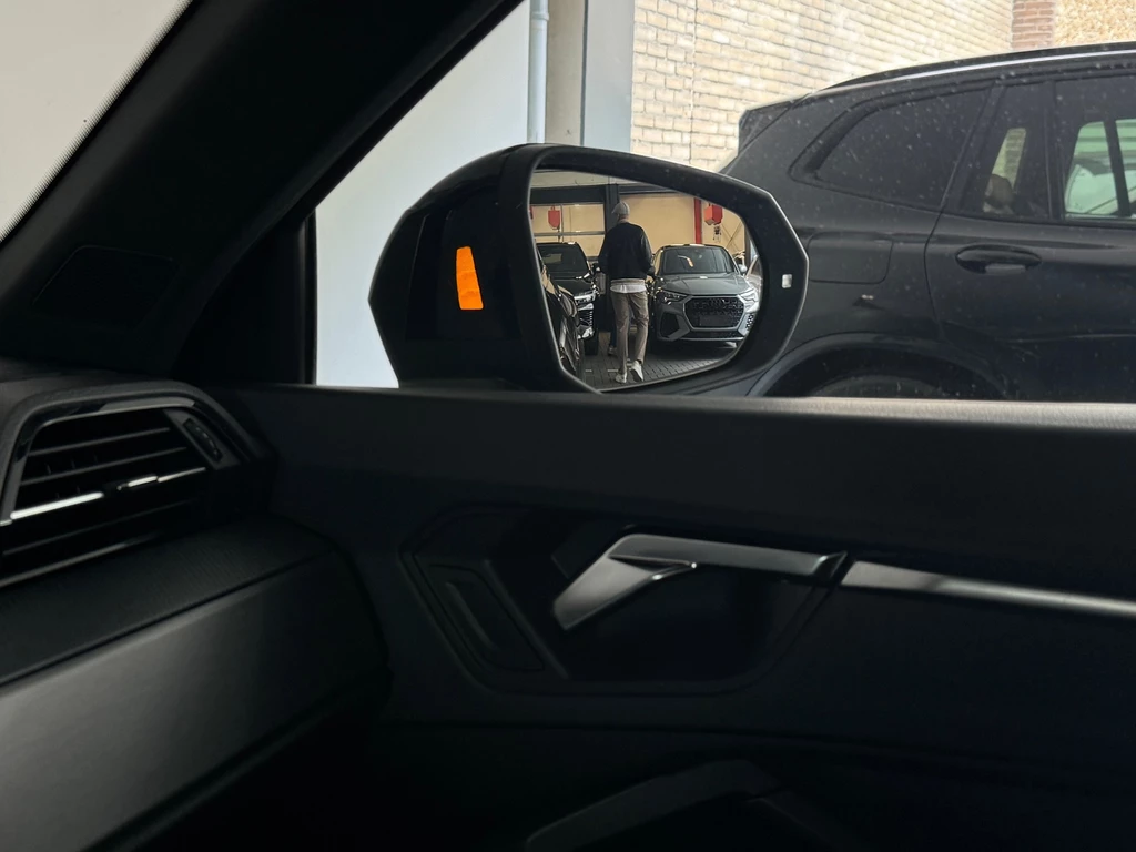 Audi Q3 – foto 17