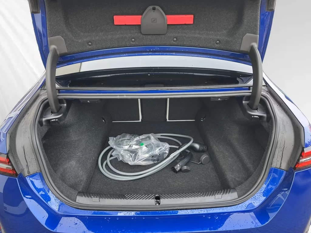 BMW M5 – foto 12