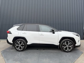 Toyota RAV4 – thumbnail 9