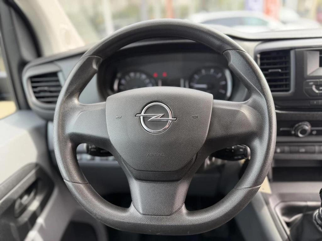 Opel Vivaro – foto 10