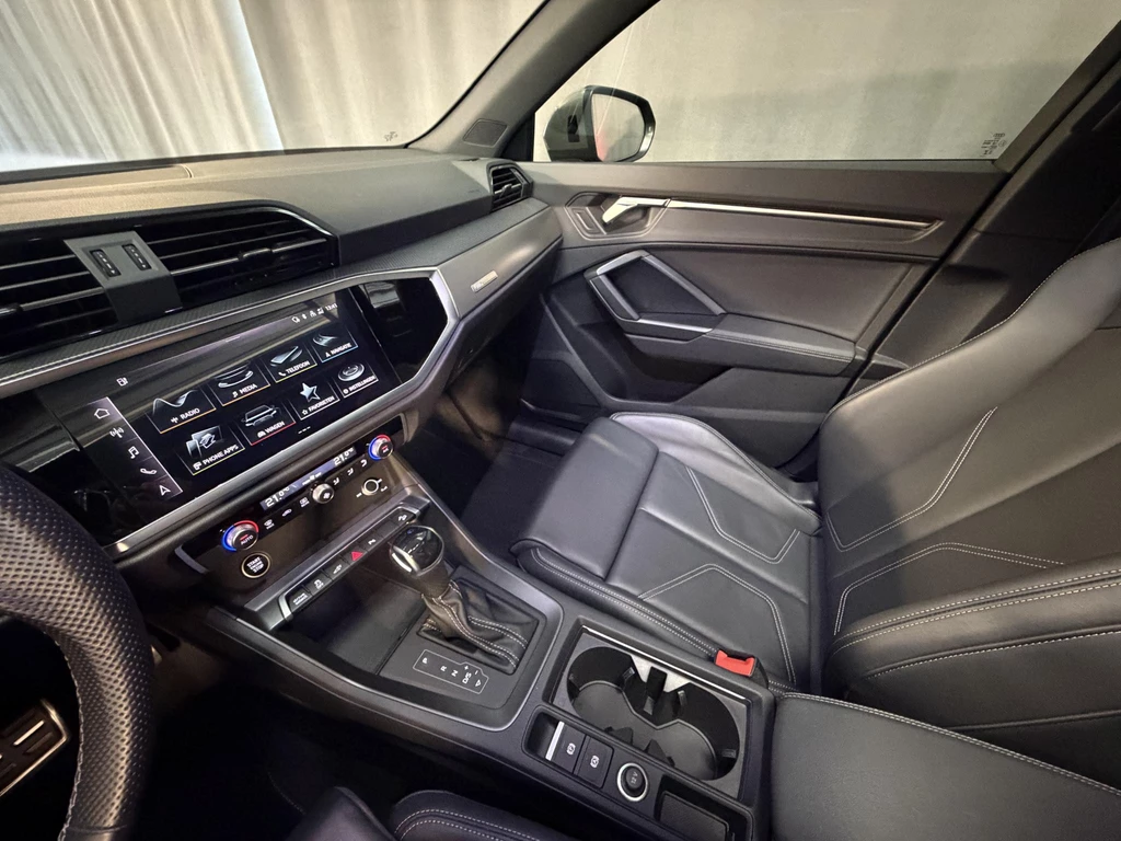 Audi Q3 – foto 30