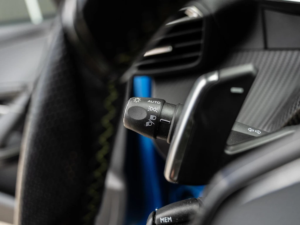 Peugeot 208 – foto 30