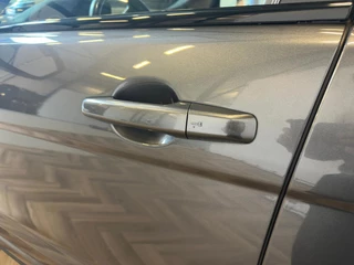 Land Rover Range Rover Evoque – thumbnail 40