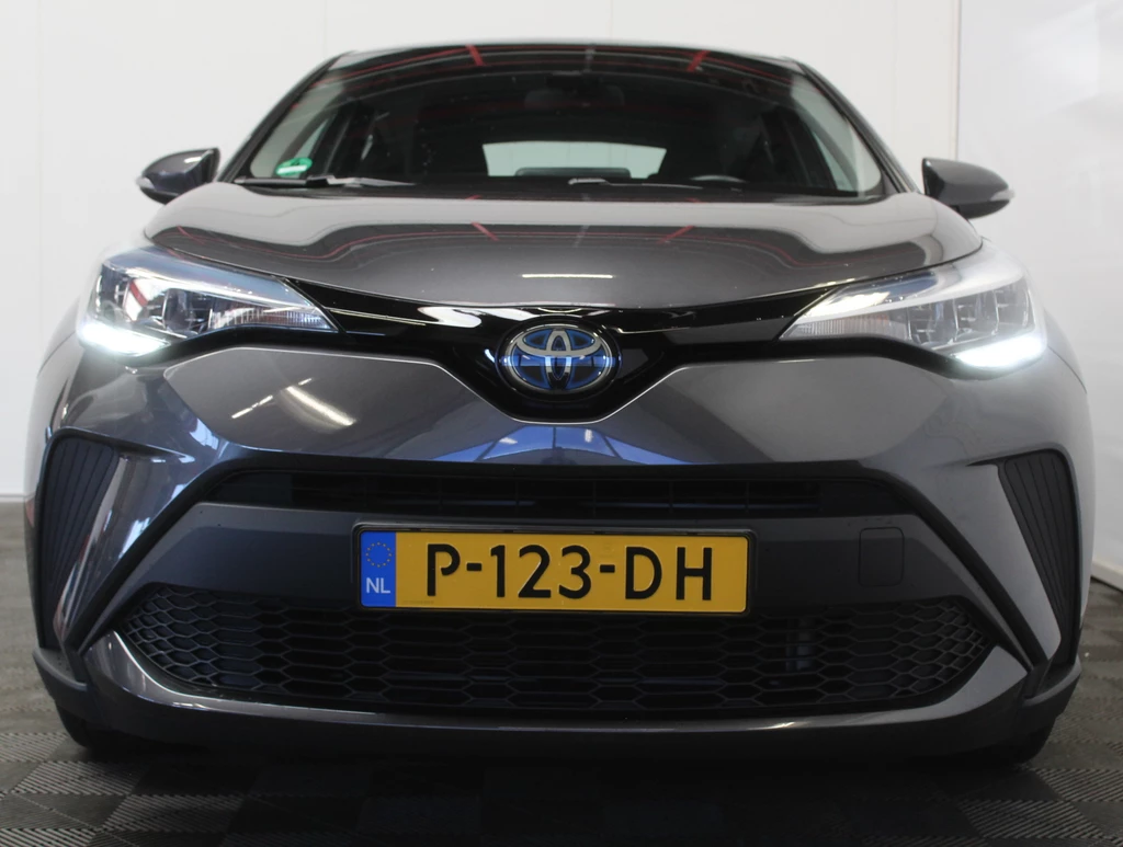 Toyota C-HR – foto 12
