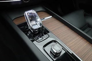 Volvo XC60 – thumbnail 11