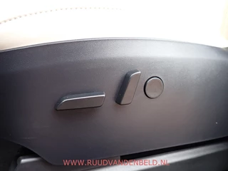 Tesla Model X – thumbnail 25