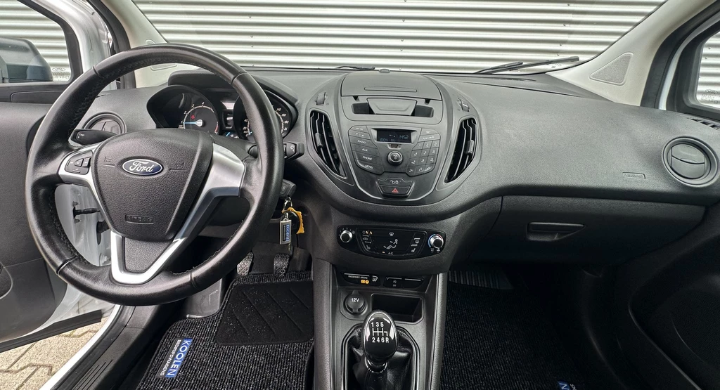 Ford Transit Courier – foto 8