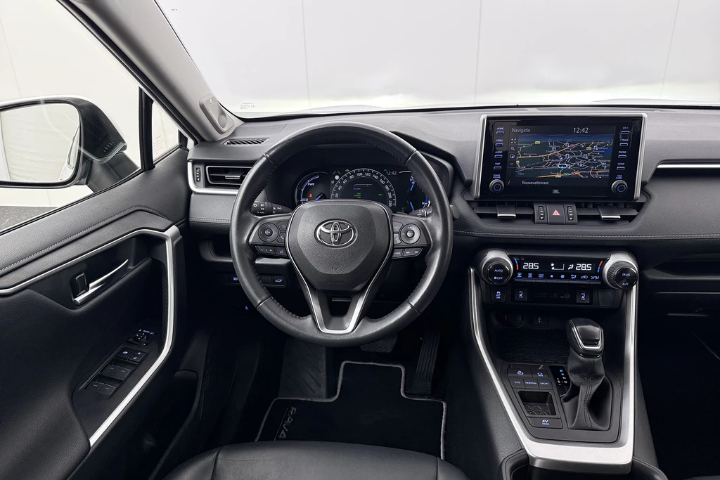 Toyota RAV4 – foto 8